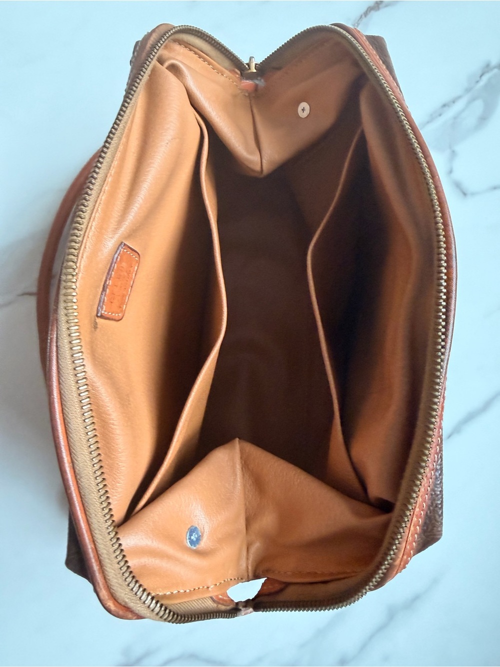 Authentic Celine Macadam crossbody - Picture 10 of 14
